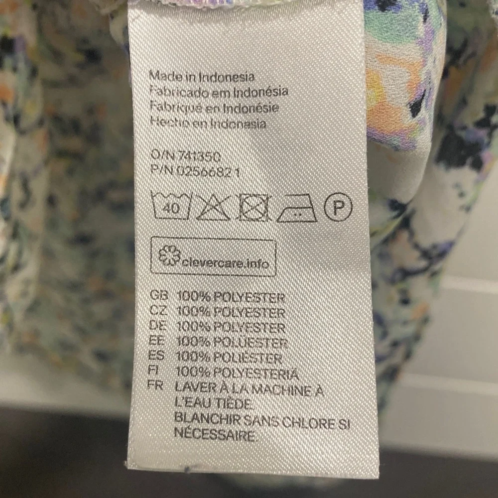 H&M Multicolor Floral Sleeveless Blouse - Picture 3 of 7